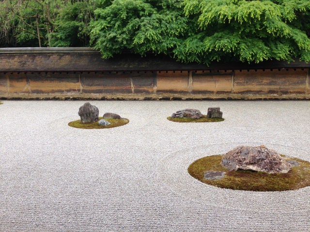 3. 在漂亮的日本庭園體感禪的境地「龍安寺」