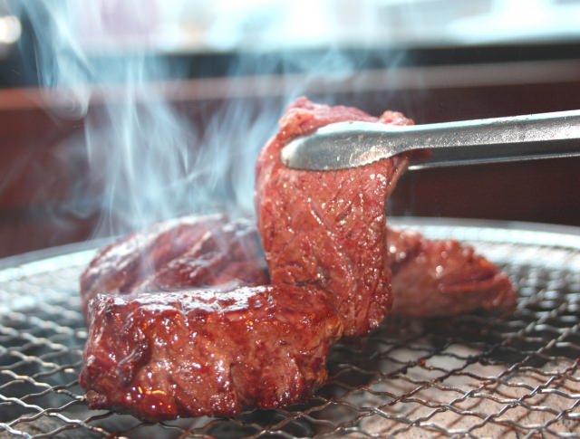 日本神戶在地人推薦！必吃的10大人氣好吃神戶牛・黑毛和牛燒肉店！