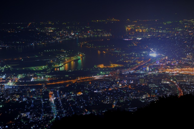 1． 新日本三大夜景之一「皿倉山」