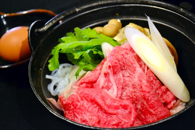 日本京都在地人推薦！必吃的10大人氣好吃老字號和牛壽喜燒名店！